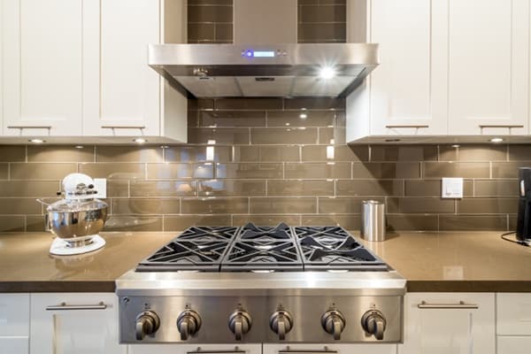 ducted vs ductless range hood