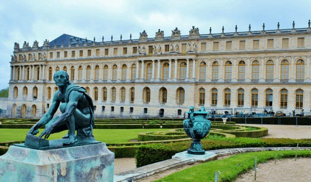 Statues in Baroque Style