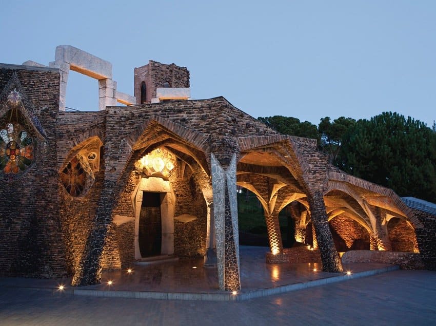 Photo: Colònia Güell | catalunya.com