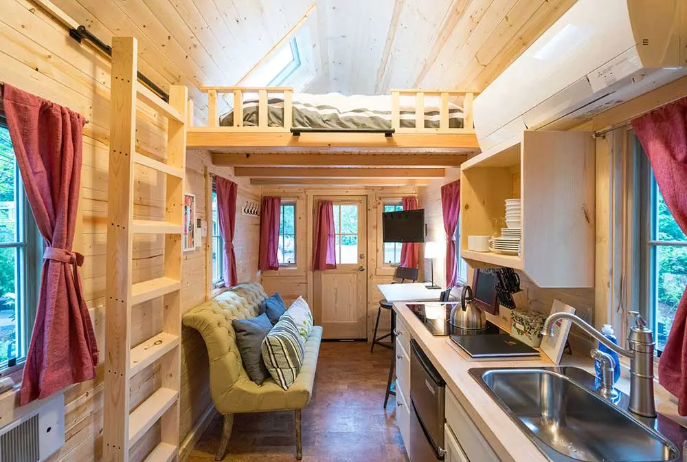 Tumbleweed Elm House interiors