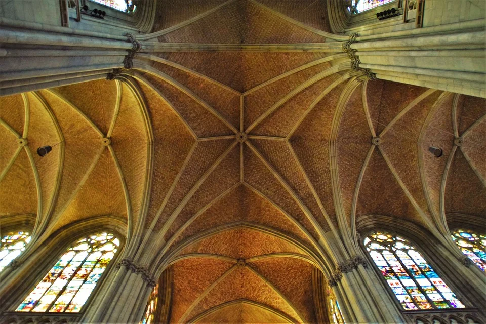 Vaulted Ceiling