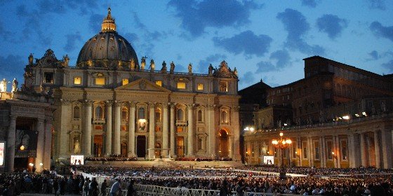 Rome St Peters Basilica (Night)