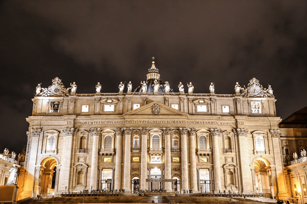 Photo by Oleg Magni; saint peter's basilica at night