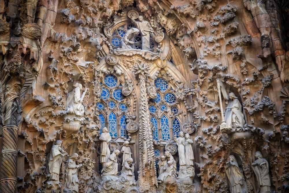 nativity scene in sagrada familia