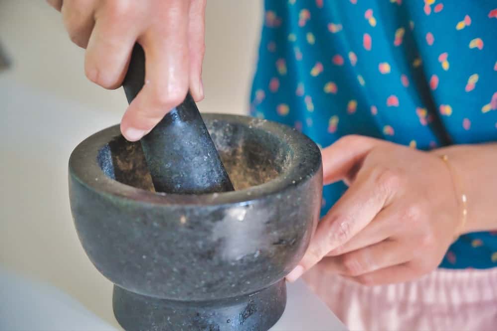 mortar and pestle substitute