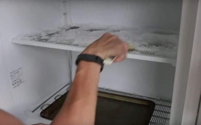 How to Defrost a Freezer