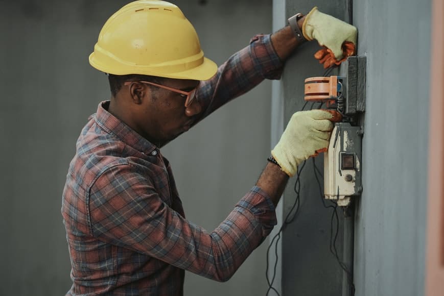 electrical contractor