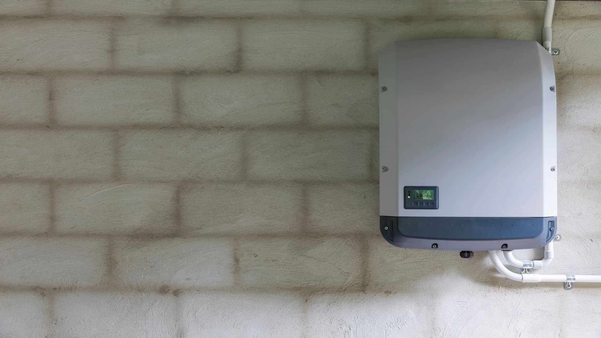 What Are Solar Inverters And Why Should You Have One?