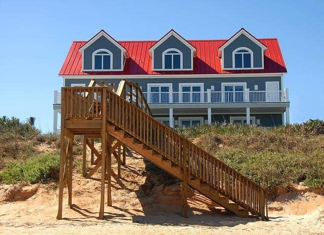 Top Considerations When Decorating a Vacation Home