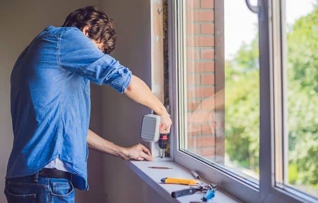 Insulating window sashes