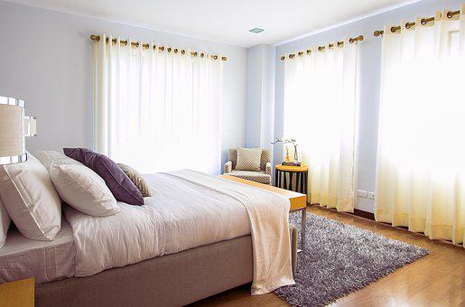 should curtains touch the floor