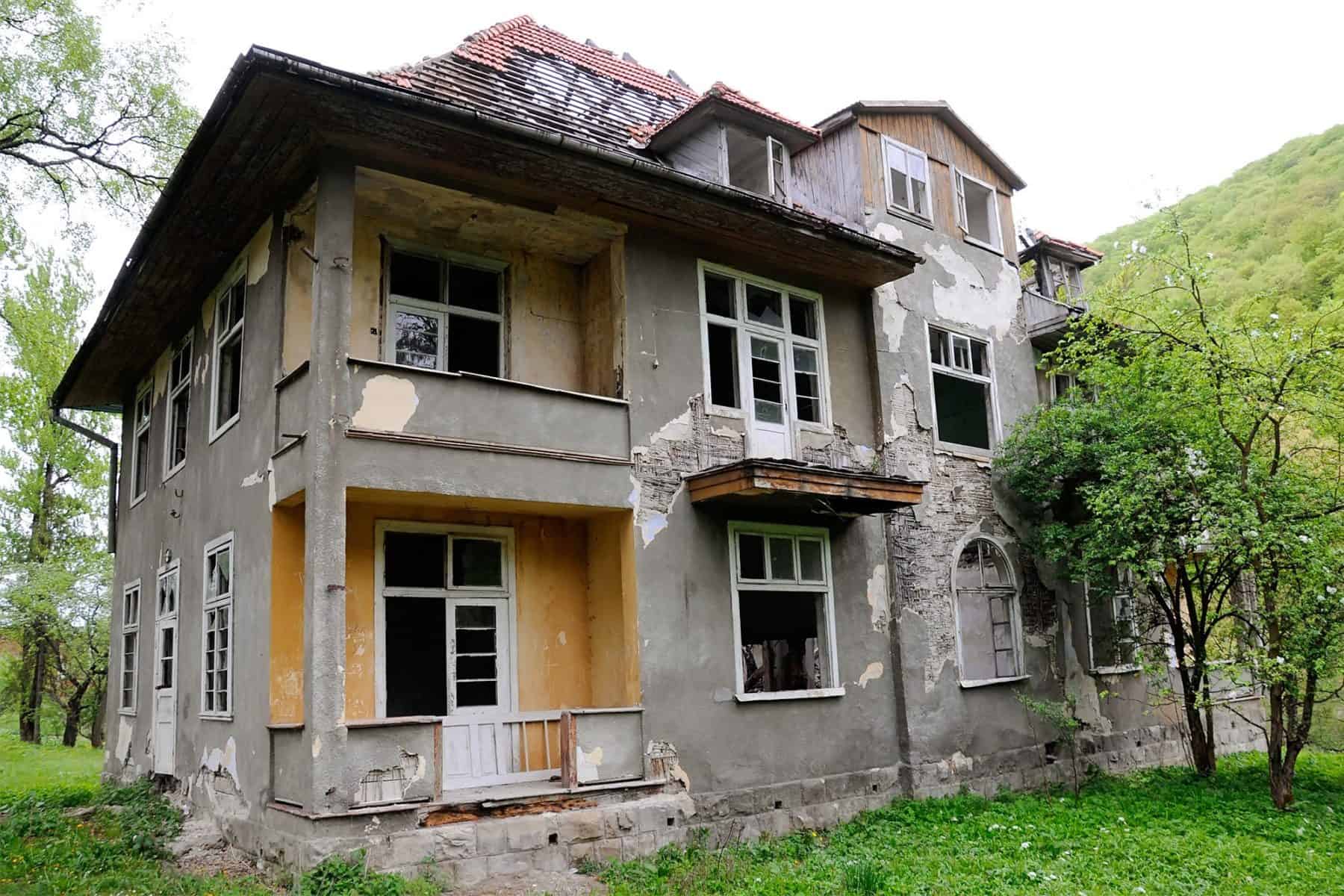 Restoring an Old House