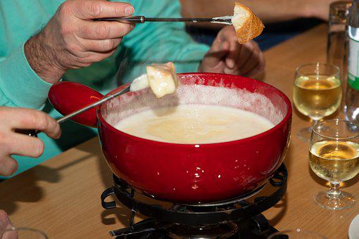 how to use a fondue pot