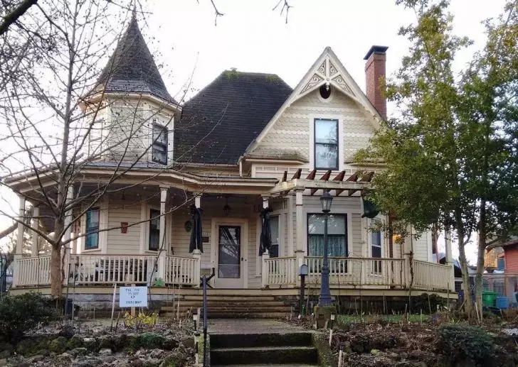 Where Does Sam Elliott Live? Inside His 560,000 Home Archute