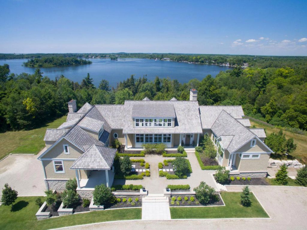 Where Does Justin Bieber Live? An Eye to His Lavish Homes Archute