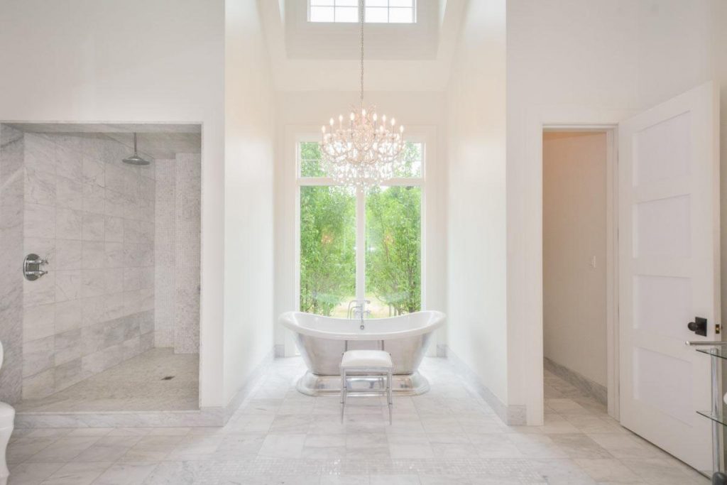 Where Does Justin Bieber Live? An Eye to His Lavish Homes - Archute