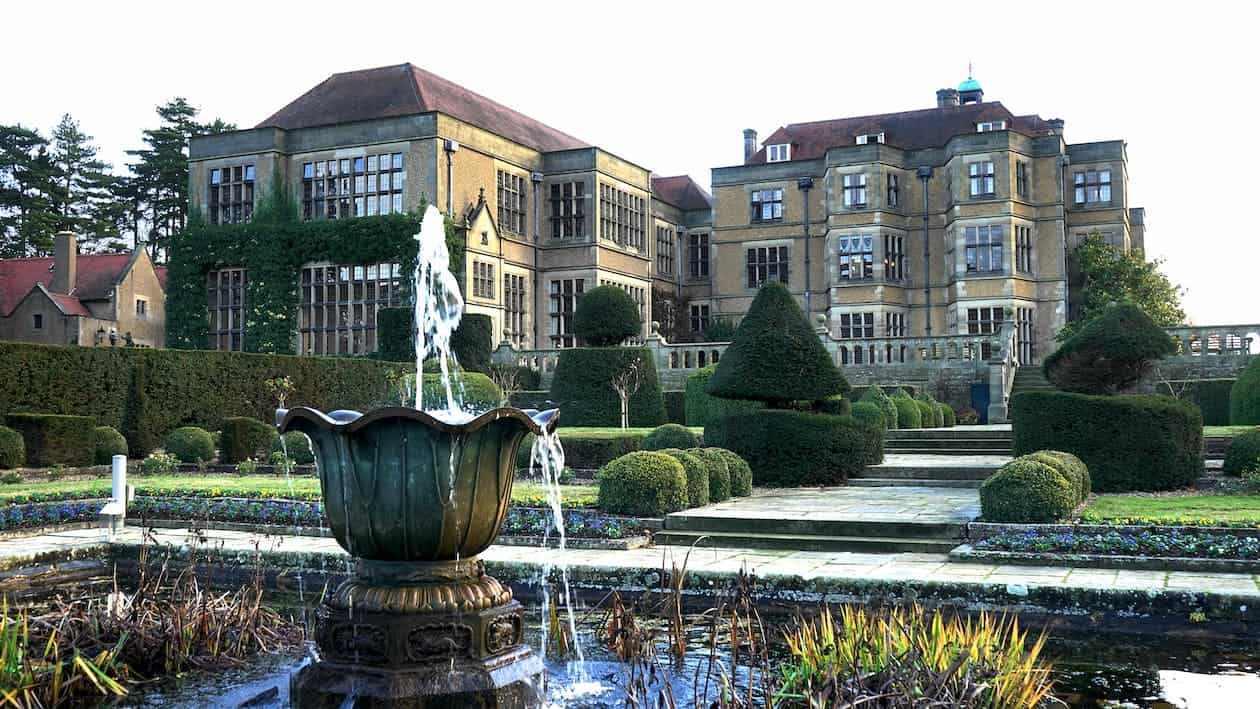 castle stays in the uk