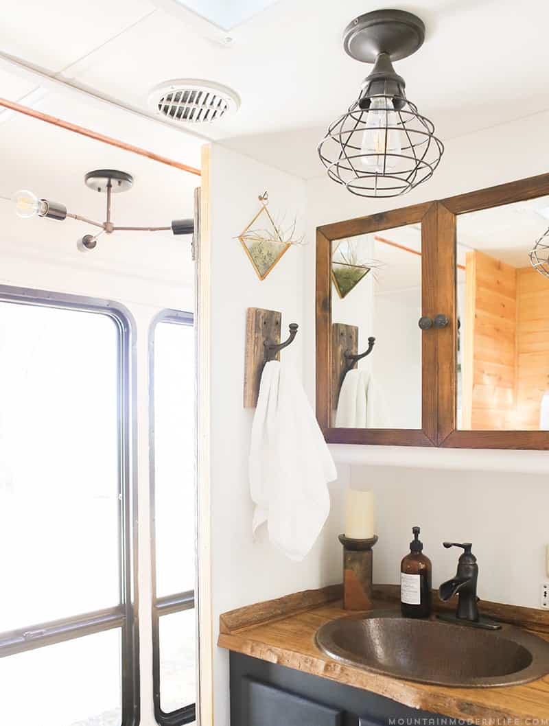 remodel a travel trailer