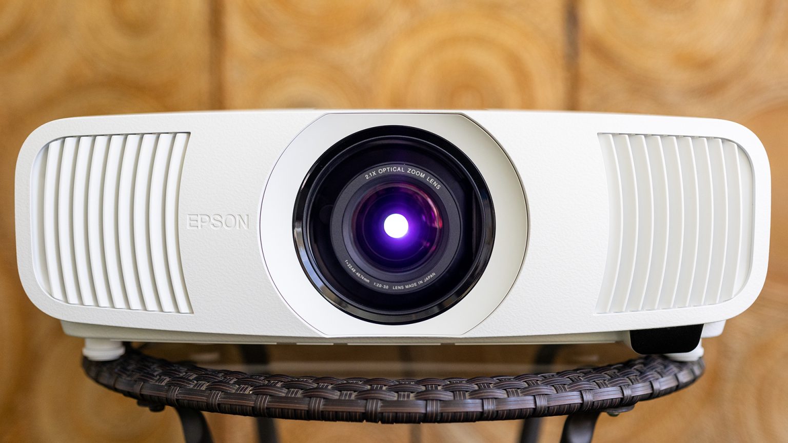 Best Laser Projector For a Great Home Theater Experience - Archute