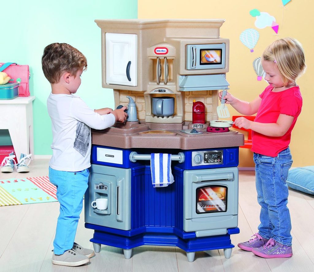 Best Play Kitchen for Older Kids in Building Imagination - Archute